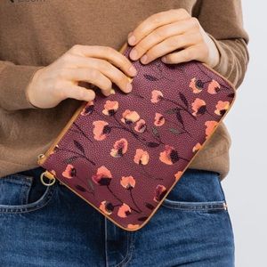 NWT THIRTY ONE RUBIE MINI MAKE UP BAG COSMETIC CASE DELICATE FLORAL PEBBLE